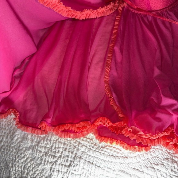 NEW $48 Victoria's Secret Sexy Little Things 36B Cover Up Slip Nightie Chemise - Picture 7 of 12